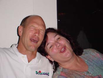 2002 06 Knocking Heads